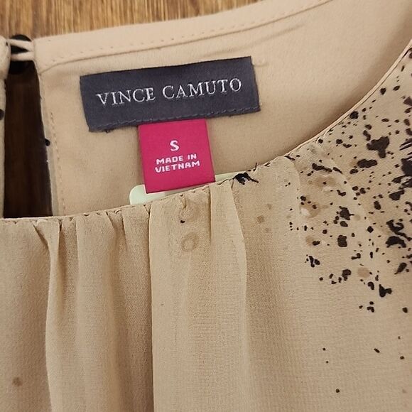 Vince Camuto Cow Print Chiffon Top - Picture 4 of 9